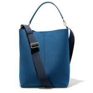 Rothy's Bucket Bag Deep Sapphire